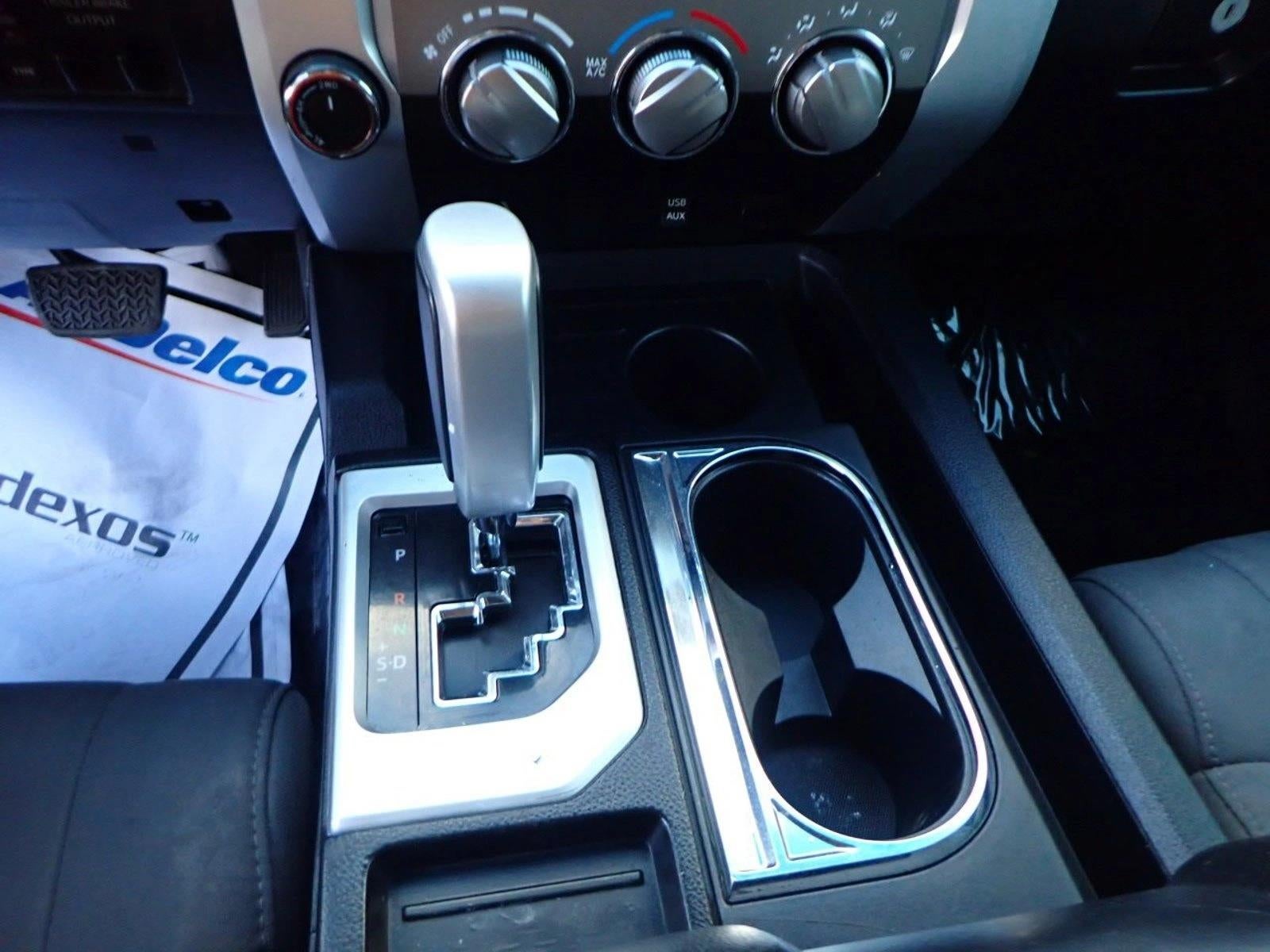 2017 Toyota Tundra 4WD SR5