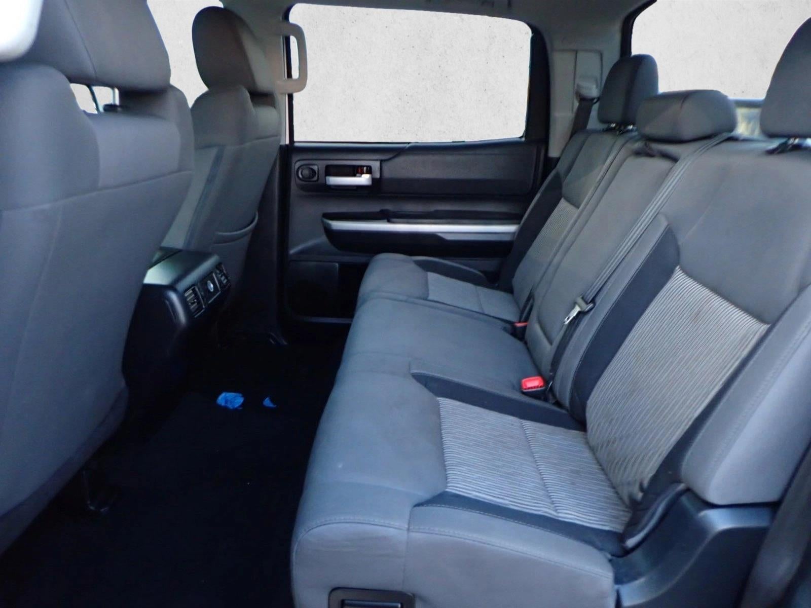 2017 Toyota Tundra 4WD SR5