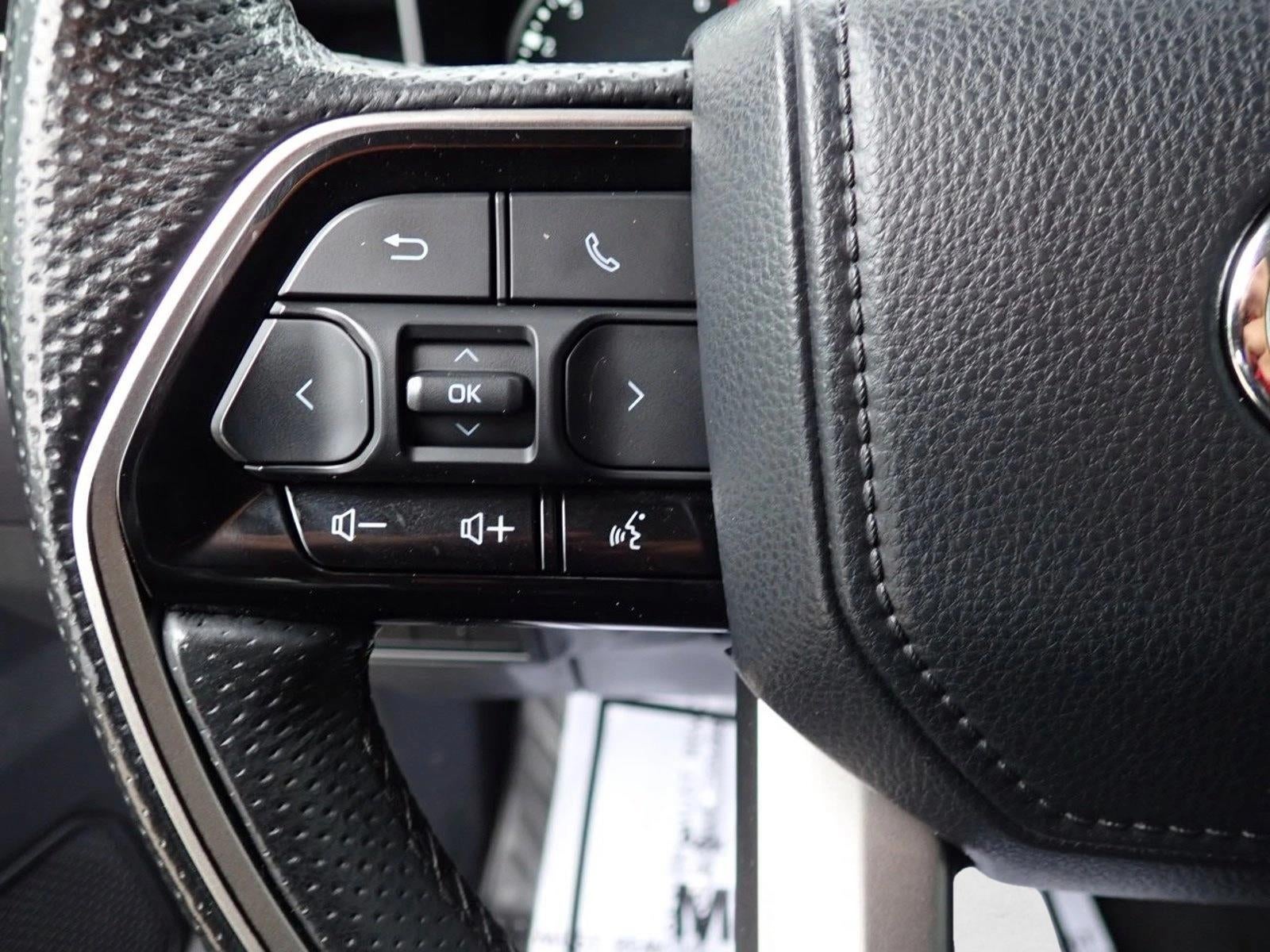 2023 Toyota Tundra 4WD SR5