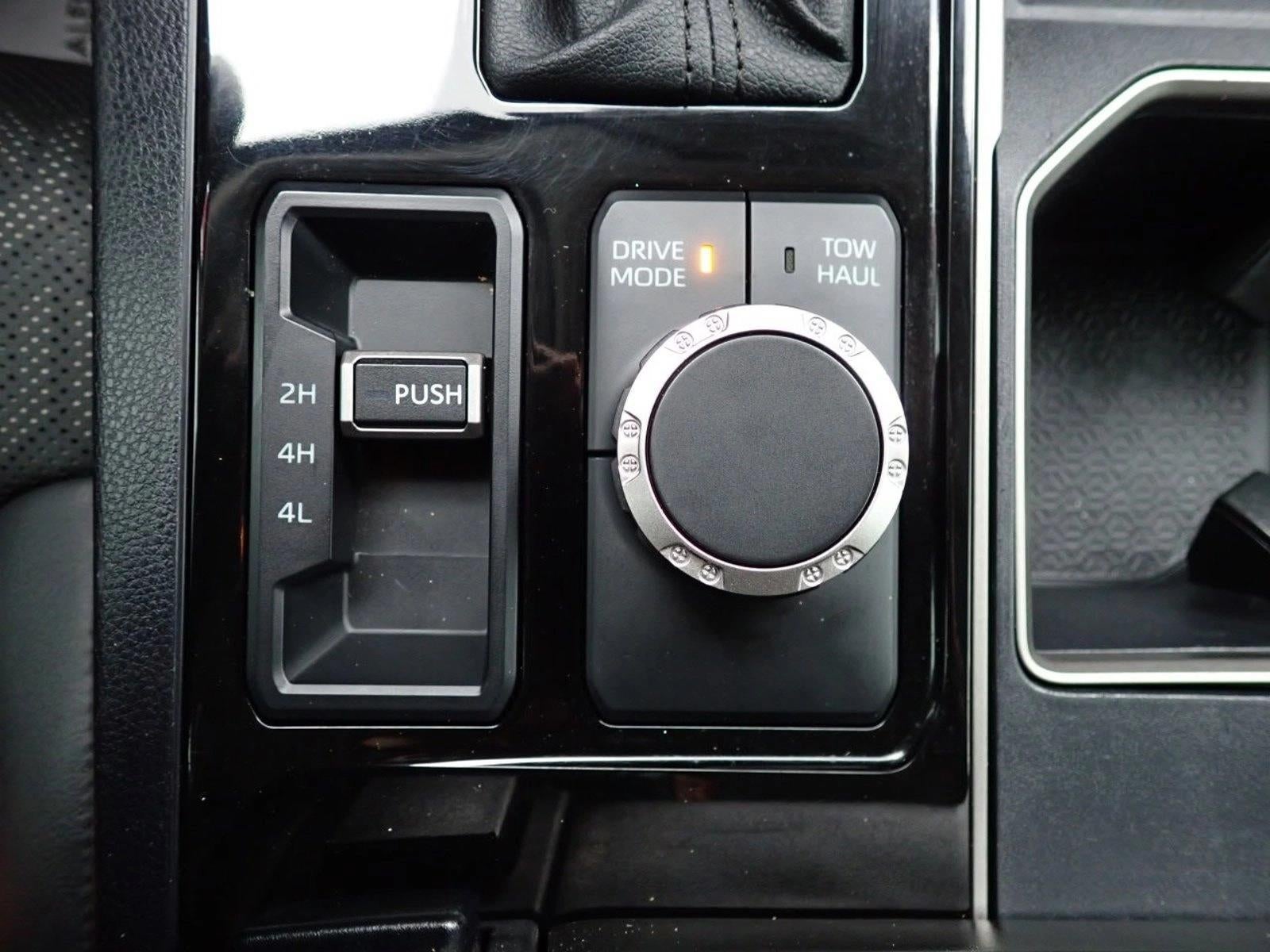 2023 Toyota Tundra 4WD SR5