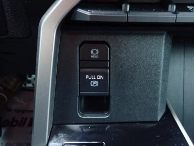 2023 Toyota Tundra 4WD SR5