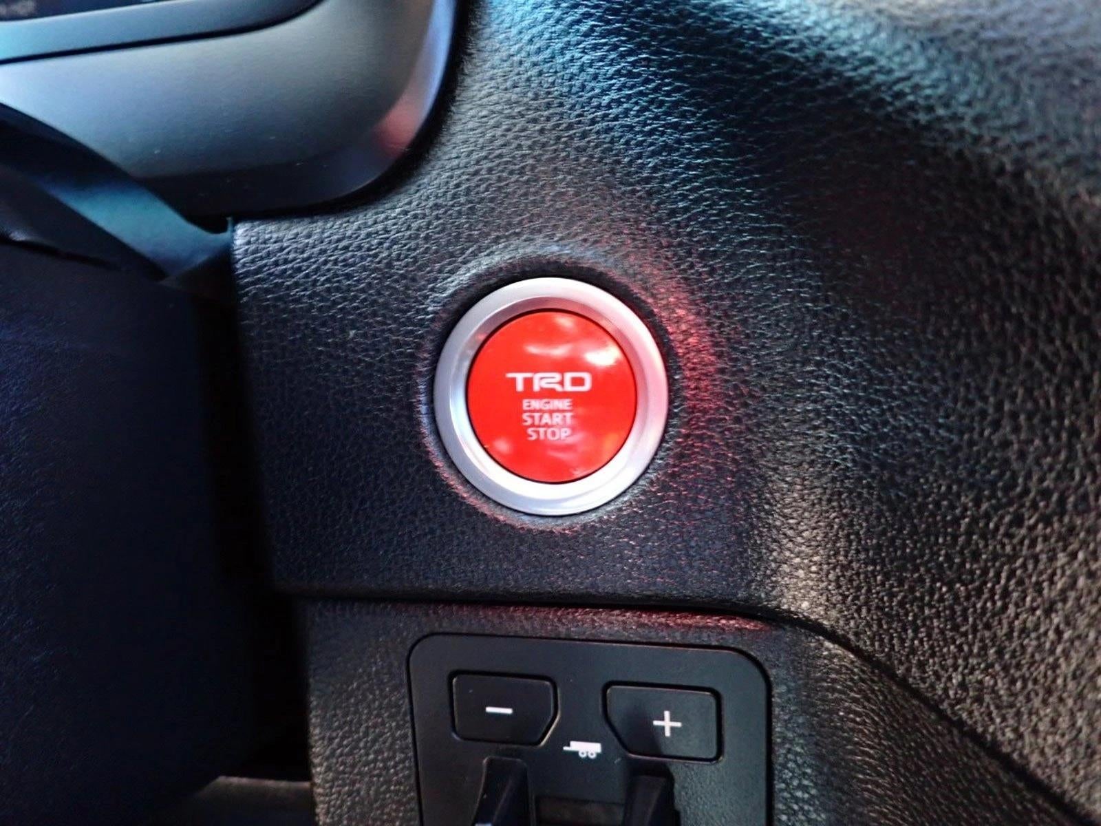 2024 Toyota Tundra 4WD SR5