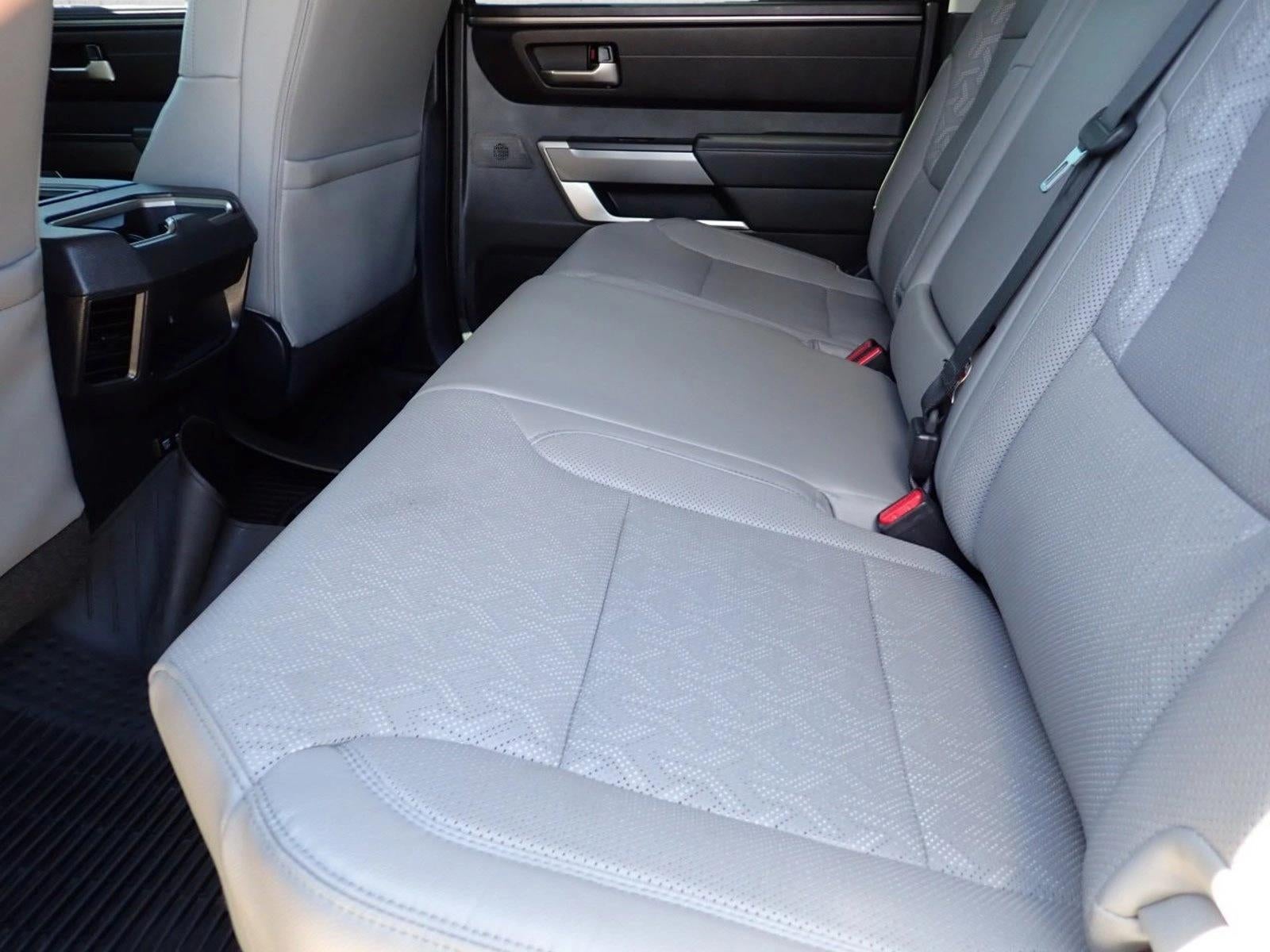 2024 Toyota Tundra 4WD SR5