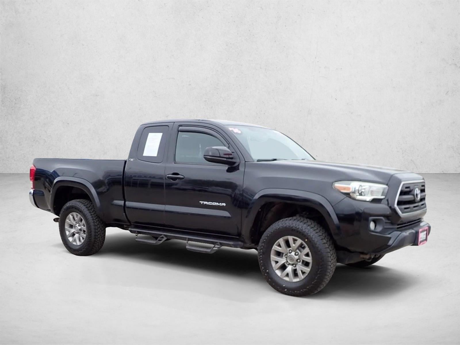 2016 Toyota Tacoma SR5