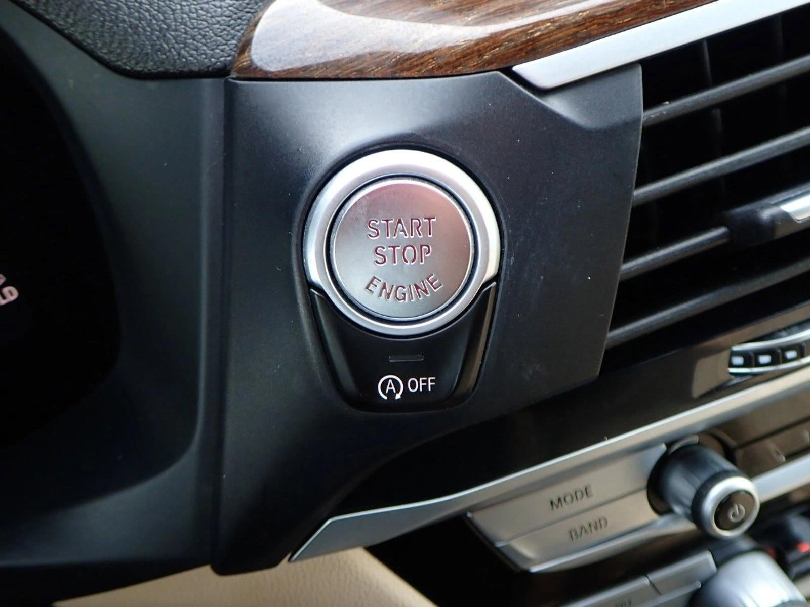 2021 BMW X4 xDrive30i