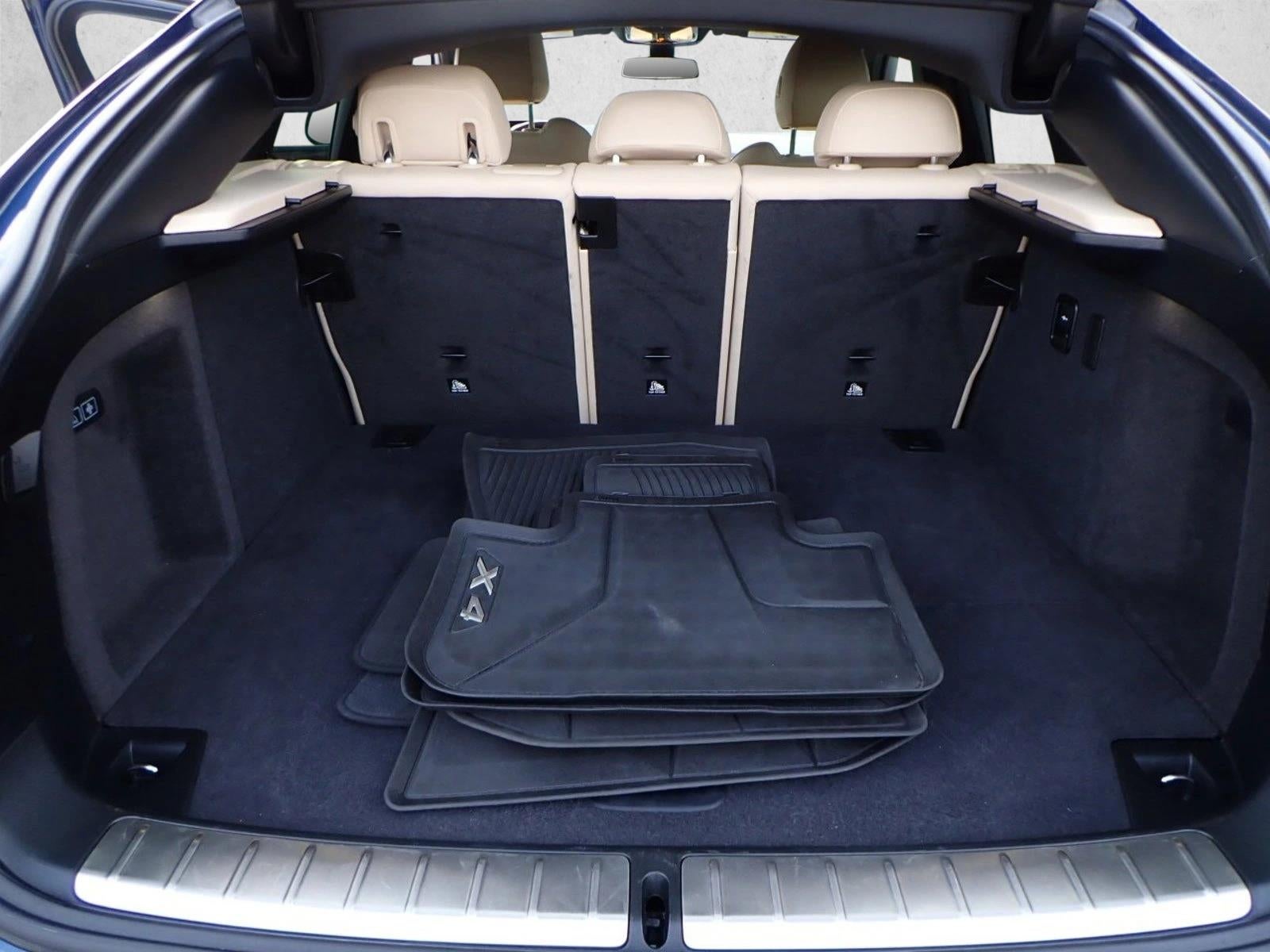 2021 BMW X4 xDrive30i