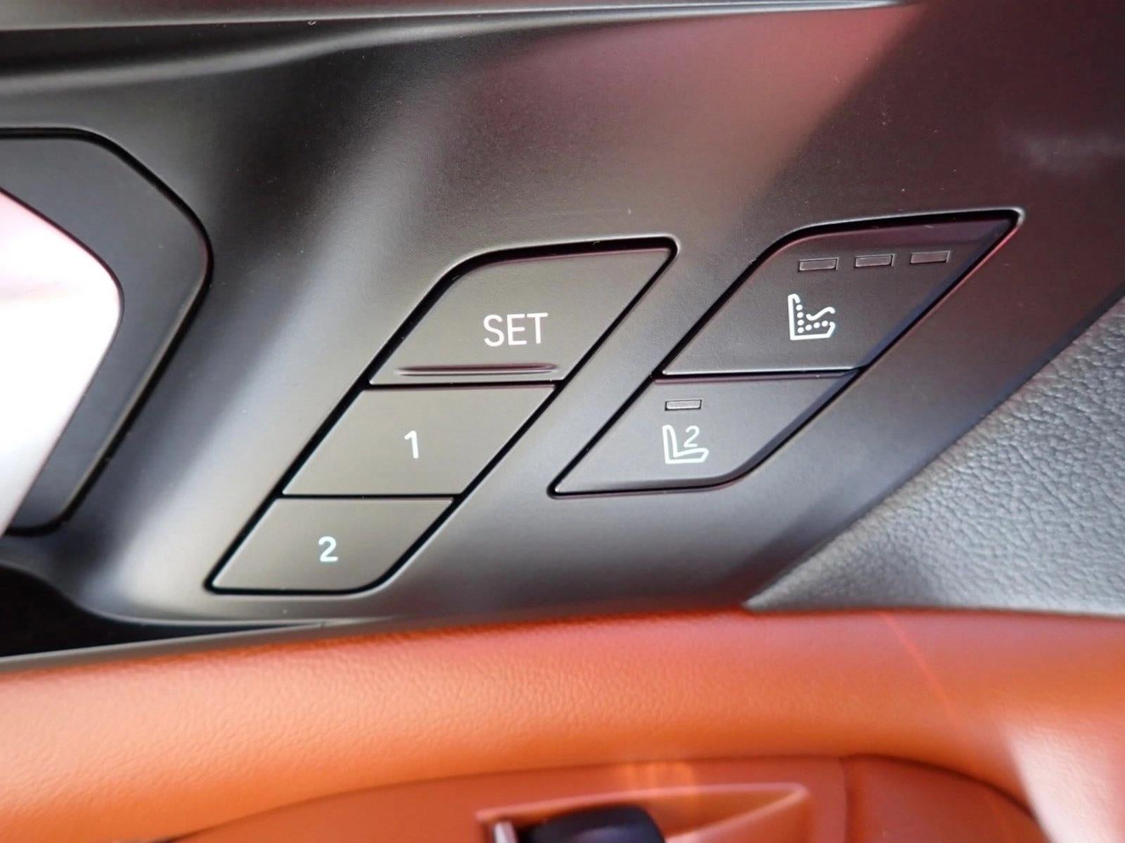 2023 BMW X5 M50i