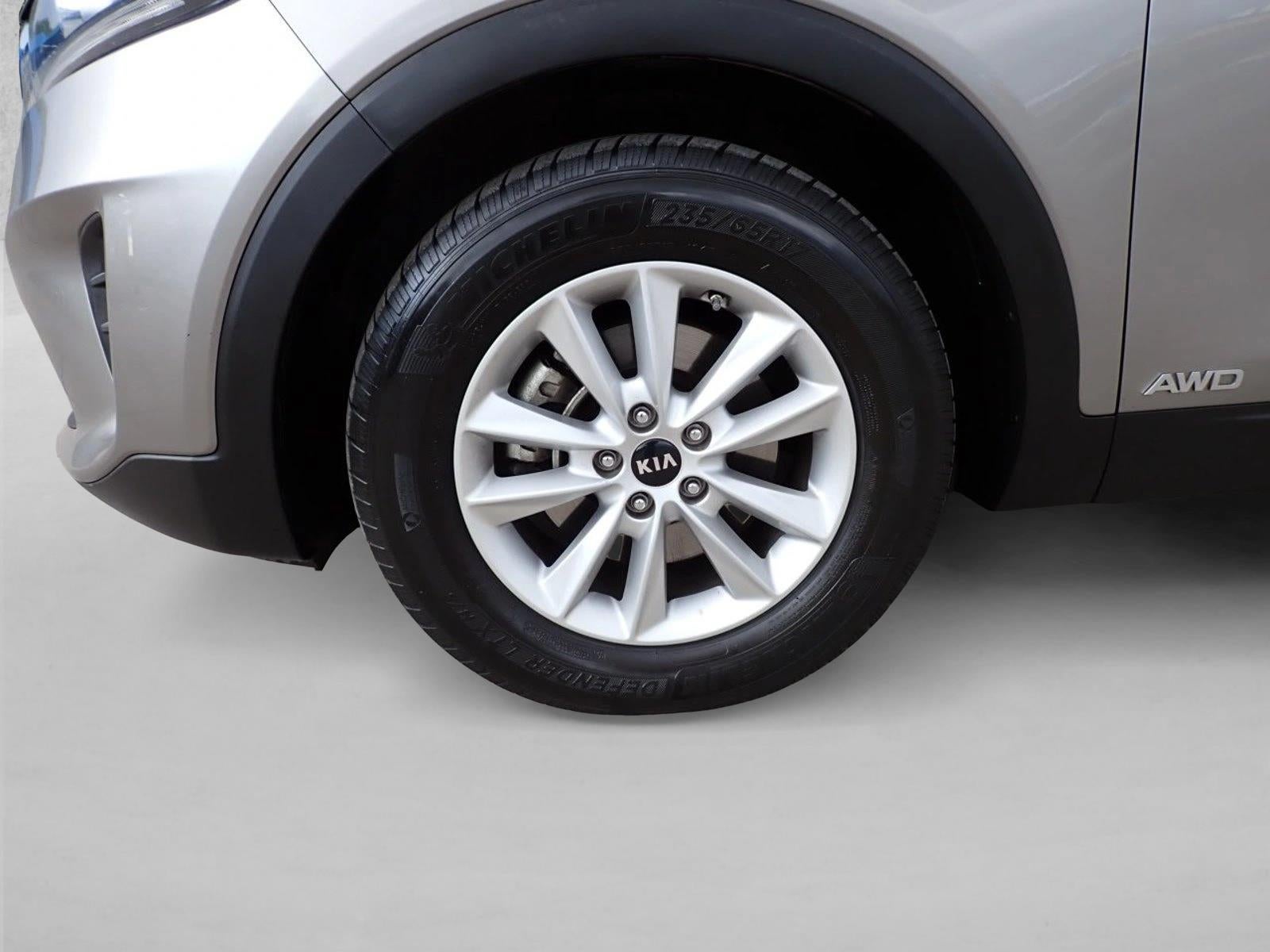 2019 Kia Sorento 3.3L LX