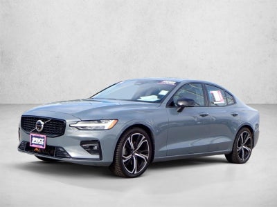 2024 Volvo S60 Ultimate Dark Theme