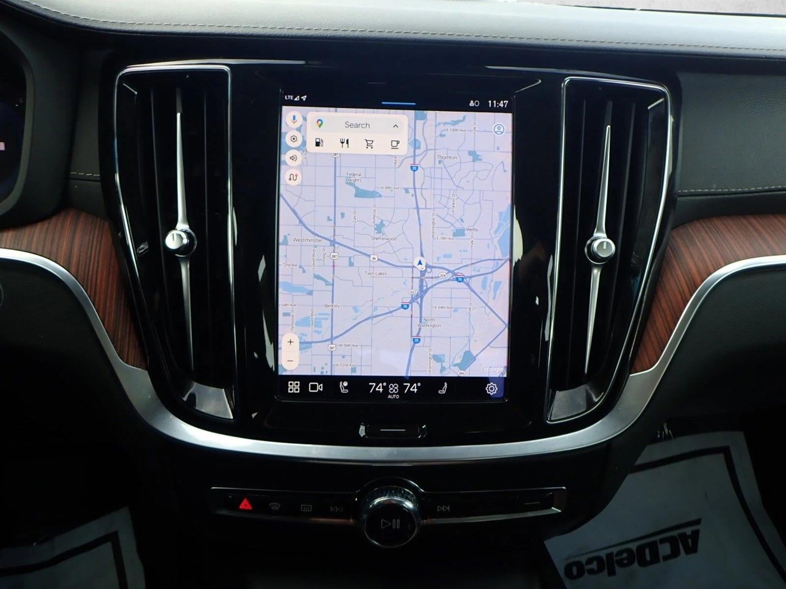 2024 Volvo S60 Ultimate Dark Theme