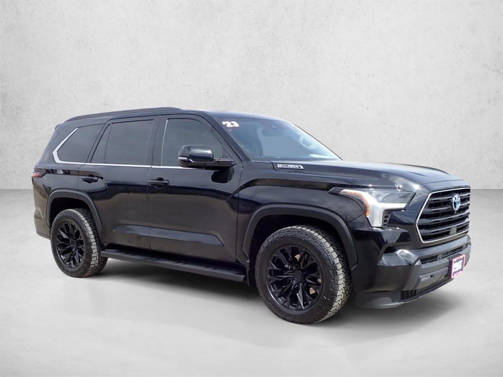 2023 Toyota Sequoia SR5