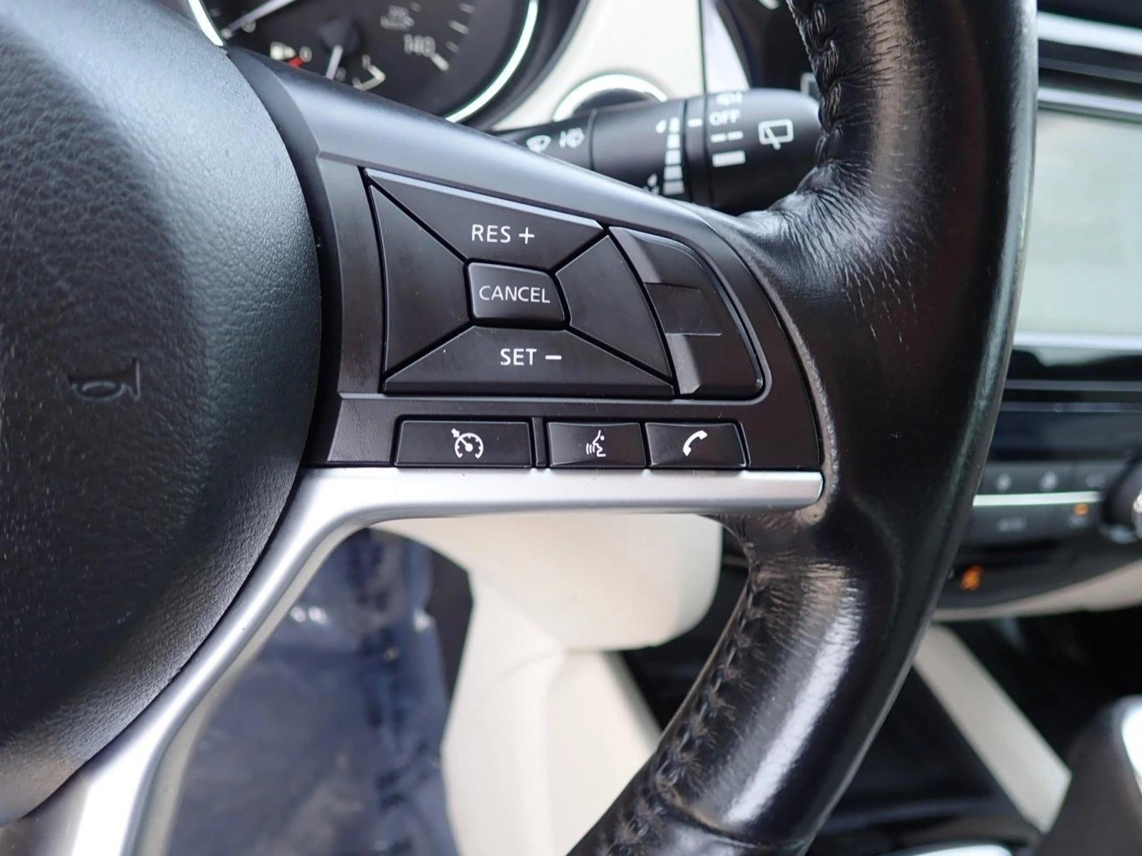 2021 Nissan Rogue Sport SV FWD Xtronic CVT