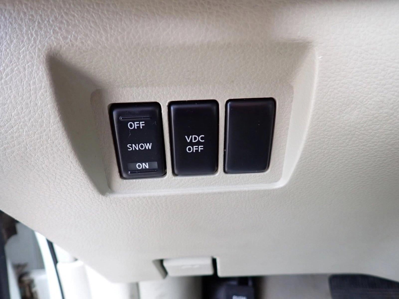 2004 INFINITI FX35 Base