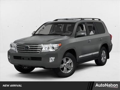 2013 Toyota Land Cruiser V8