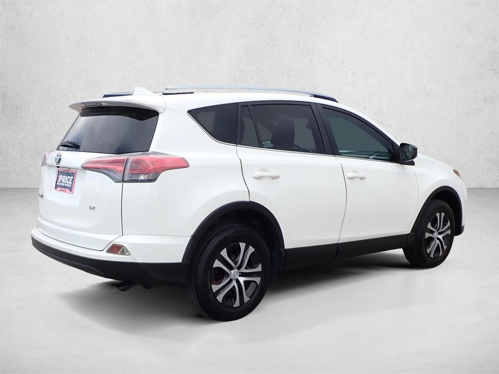2017 Toyota RAV4 LE