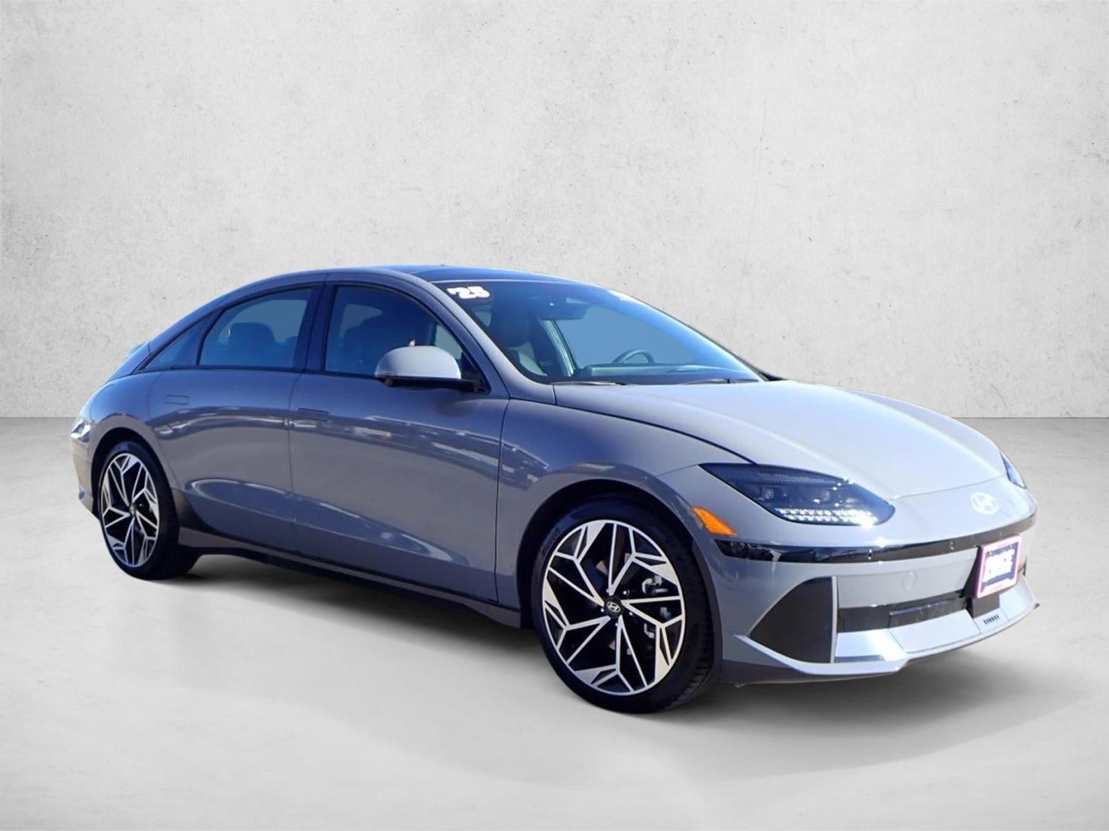 2025 Hyundai IONIQ 6 Limited