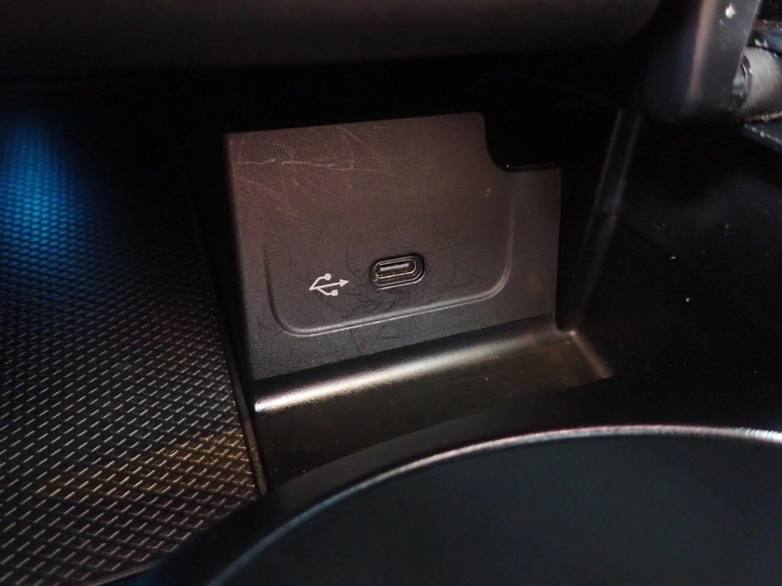 2022 Mercedes-Benz C-Class C 300