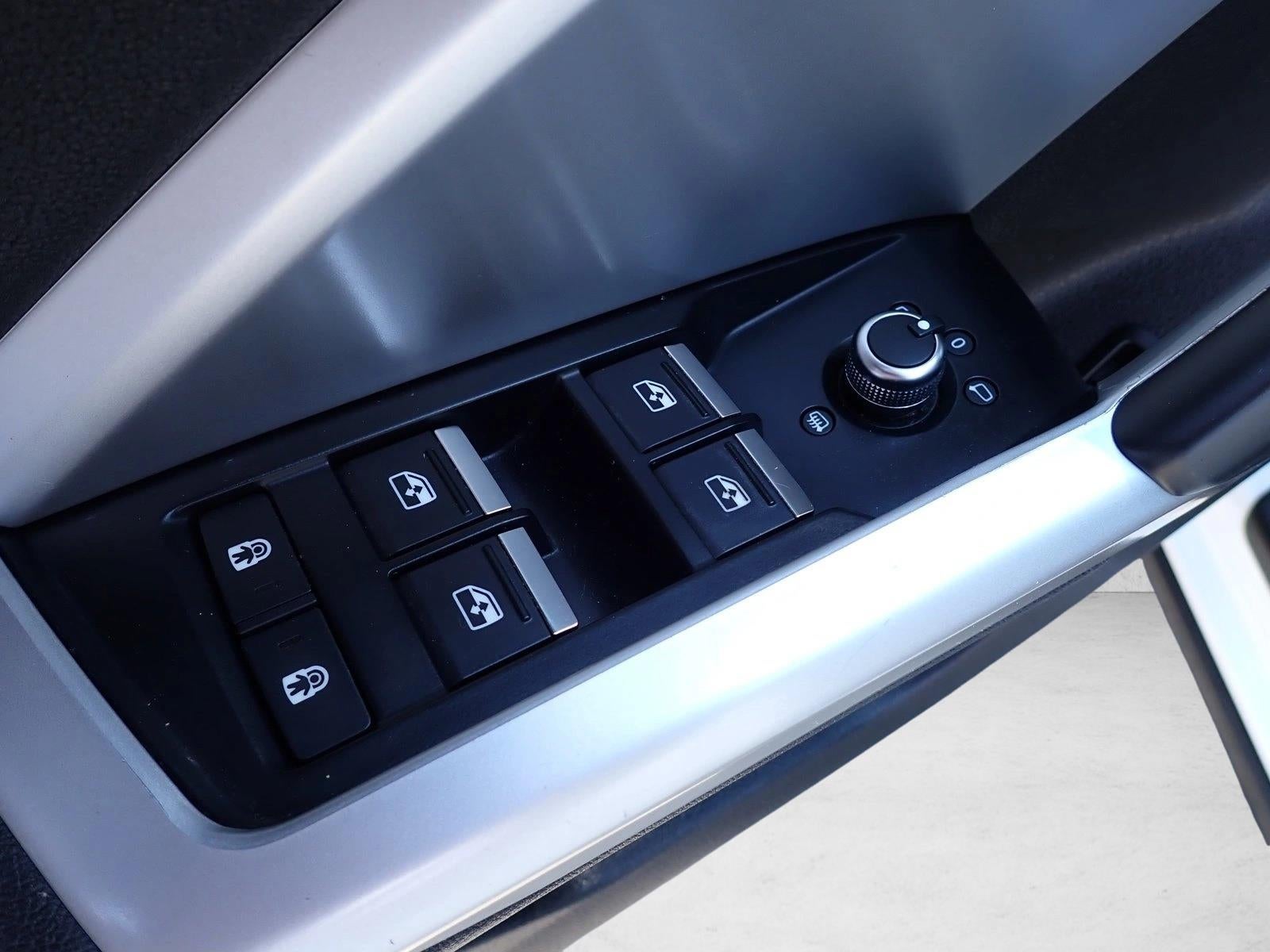 2020 Audi Q3 Premium 45 TFSI quattro Tiptronic