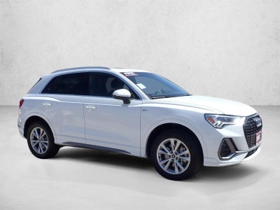 2025 Audi Q3 Premium 45 TFSI S line quattro Tiptronic