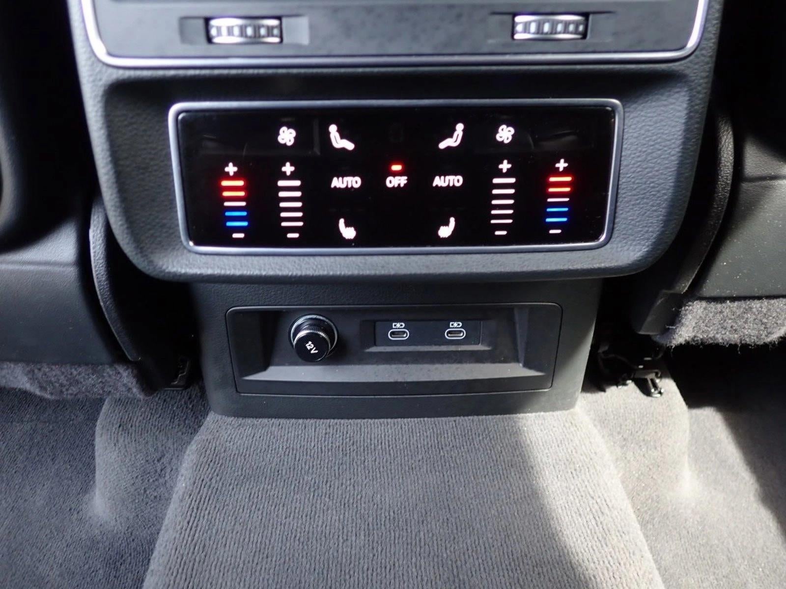 2023 Audi SQ7 Prestige TFSI quattro Tiptronic