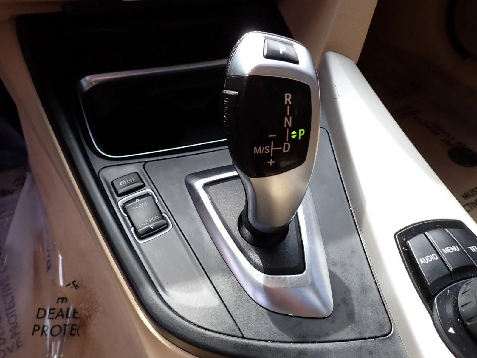 2015 BMW 3 Series 320i xDrive