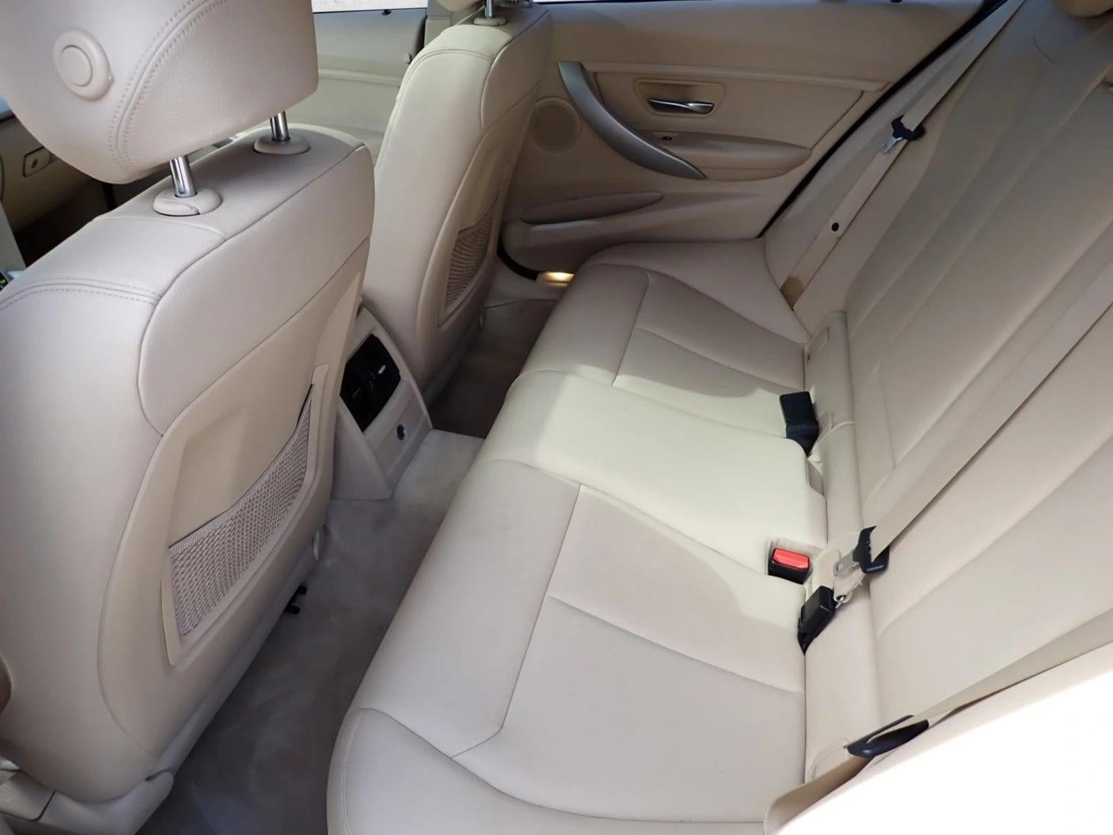 2015 BMW 3 Series 320i xDrive