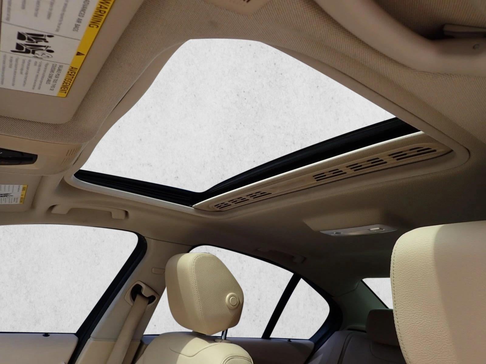 2015 BMW 3 Series 320i xDrive