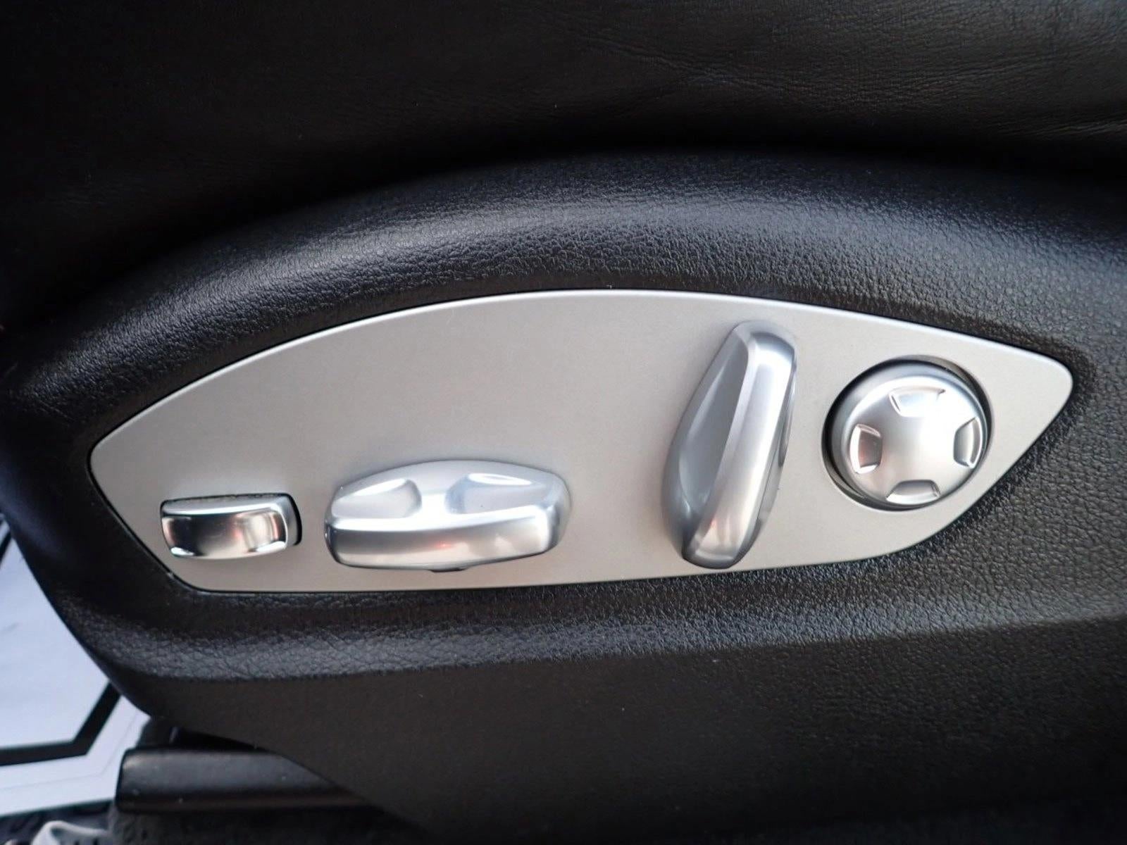 2018 Porsche Macan S