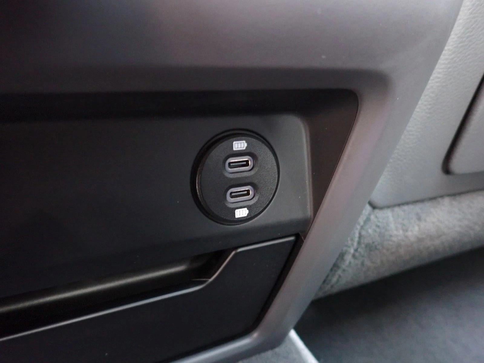 2021 Porsche Cayenne Base