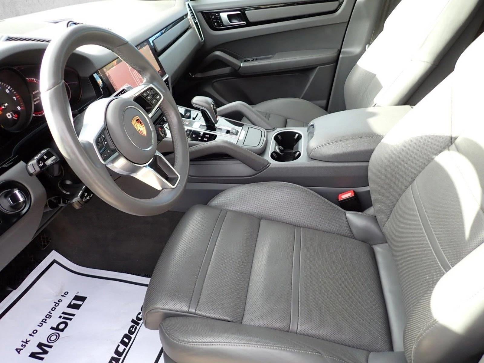 2021 Porsche Cayenne Base