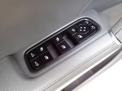 2021 Porsche Cayenne Base