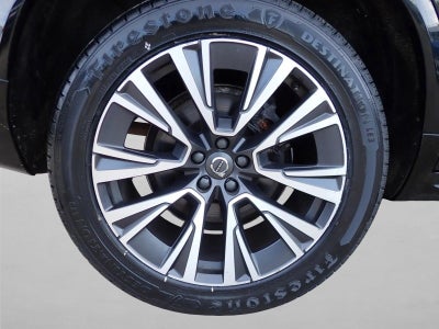 2022 Volvo XC90 T5 Momentum 7 Passenger