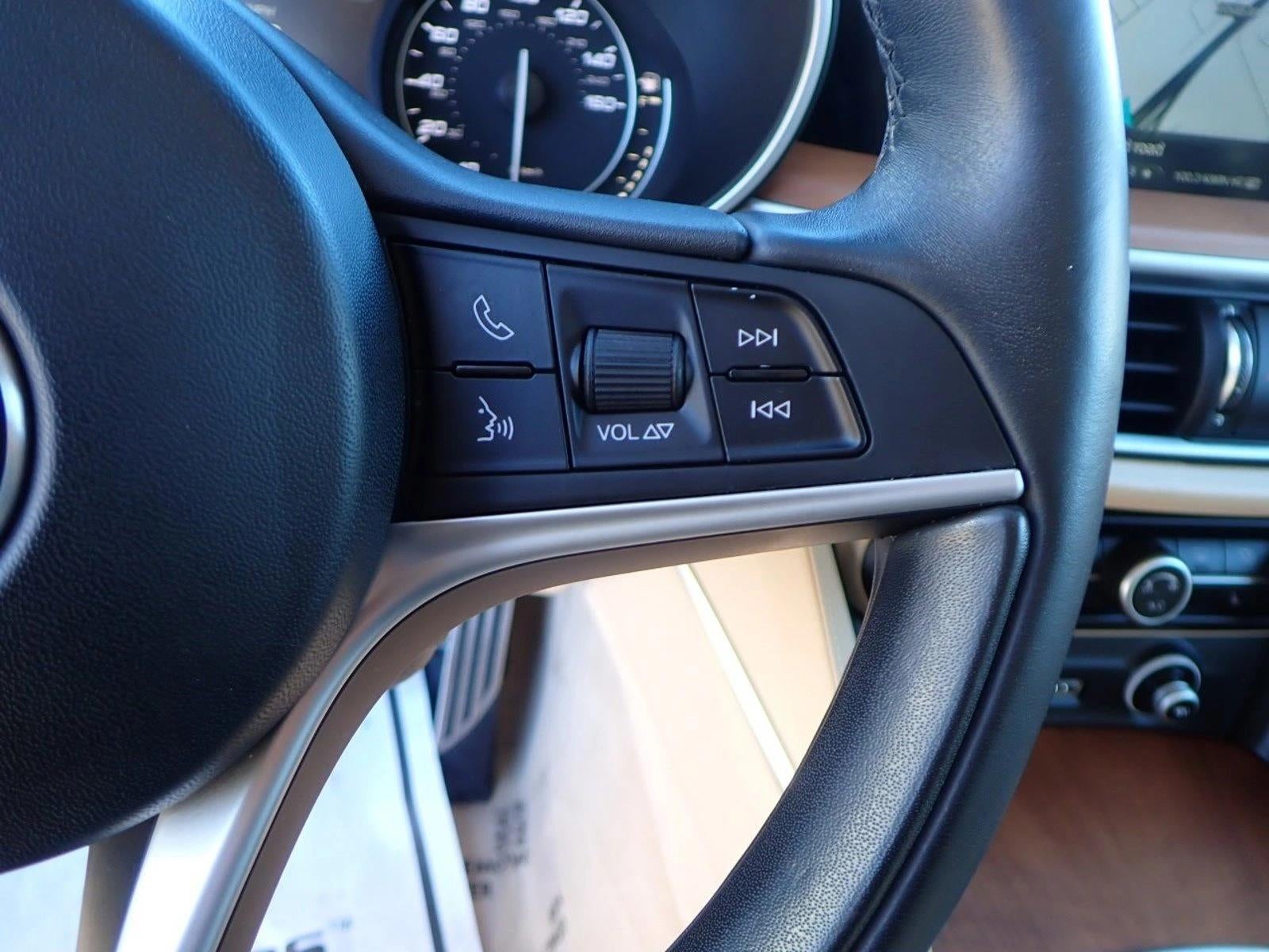 2019 Alfa Romeo Stelvio Ti Lusso