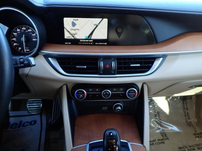 2019 Alfa Romeo Stelvio Ti Lusso