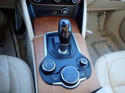 2019 Alfa Romeo Stelvio Ti Lusso